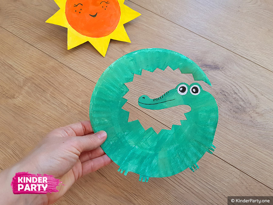 DIY Krokodil aus Tonpapier